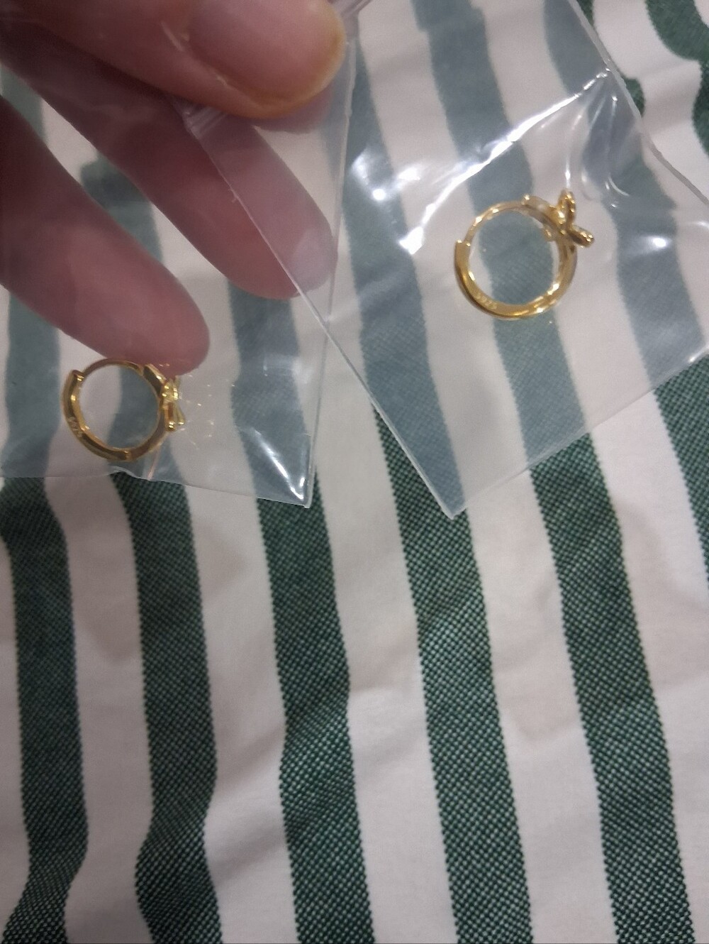 Gold Hoop Hinge Earrings - Classic Small Hoops